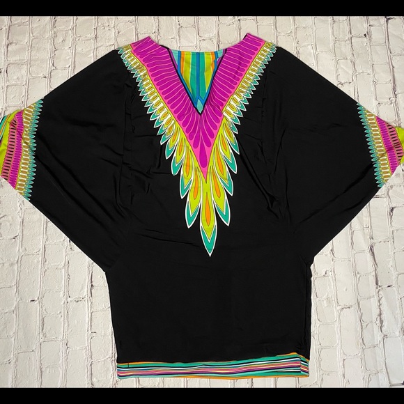 Gorgeous Trina Turk Coverup - Picture 6 of 8